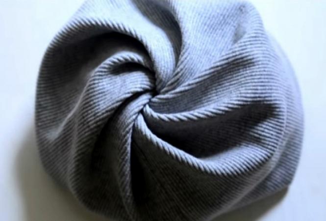 Как сшить шапочку для малыша из старого свитера: пошаговая инструкция